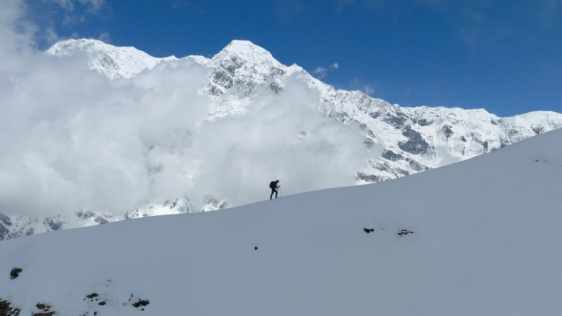 Main Edit_01_44_04_20 Main Edit_01_44_04_20